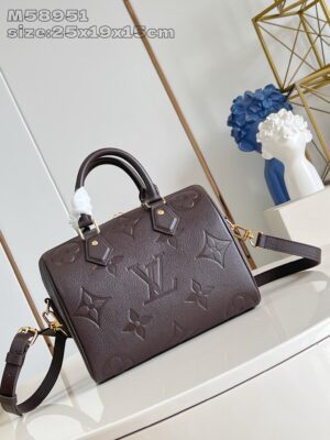 Louis Vuitton	Speedy Bandoulière 25