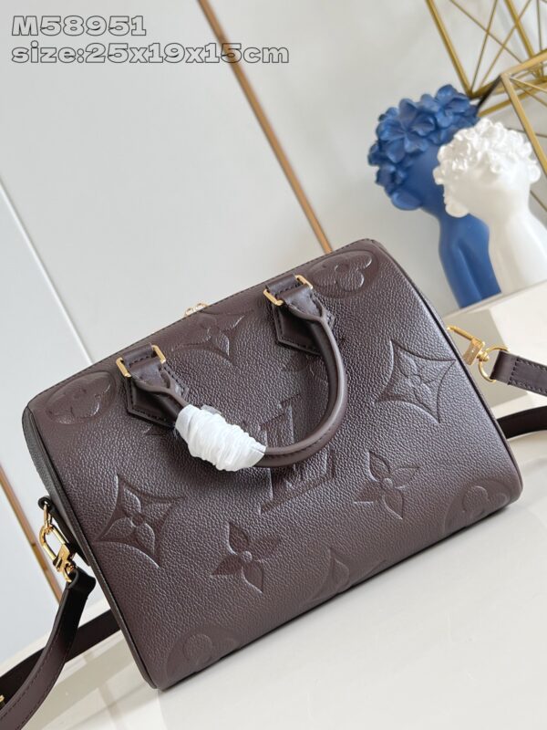 Louis Vuitton	Speedy Bandoulière 25