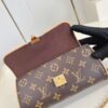 Louis Vuitton	Pochette Camille