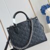 Louis Vuitton	OnTheGo PM