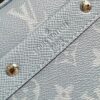 Louis Vuitton	Alpha Messenger