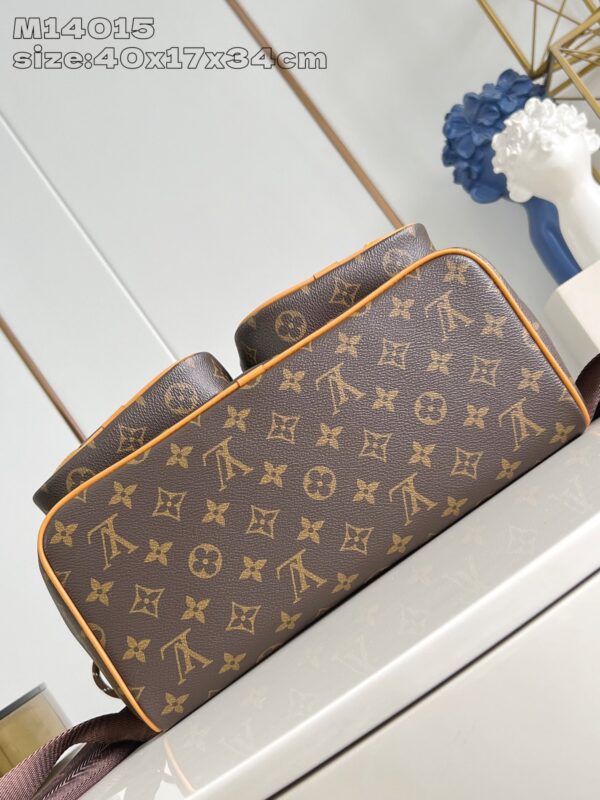 Louis Vuitton	Montsouris Cargo Backpack