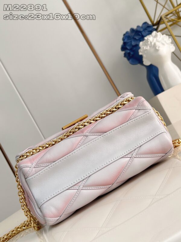 Louis Vuitton	GO-14 MM