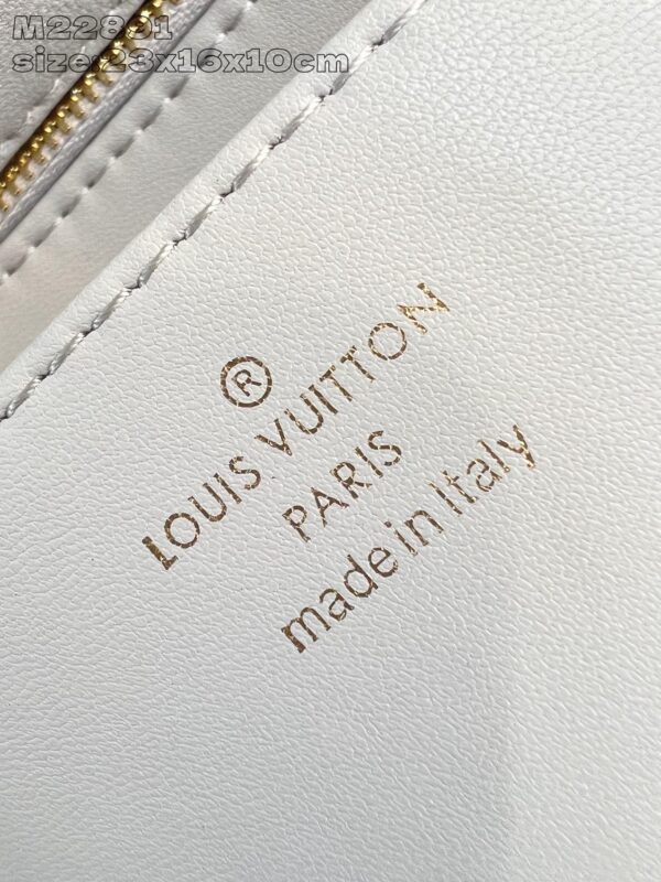 Louis Vuitton	GO-14 MM
