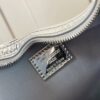 Louis Vuitton	Loop