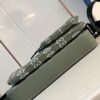 Louis Vuitton	Trio Messenger