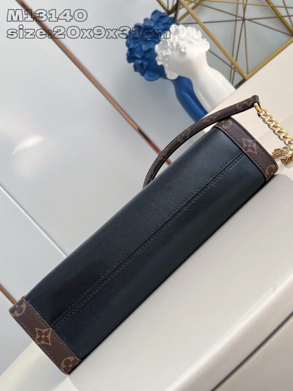 Louis Vuitton	Nova PM