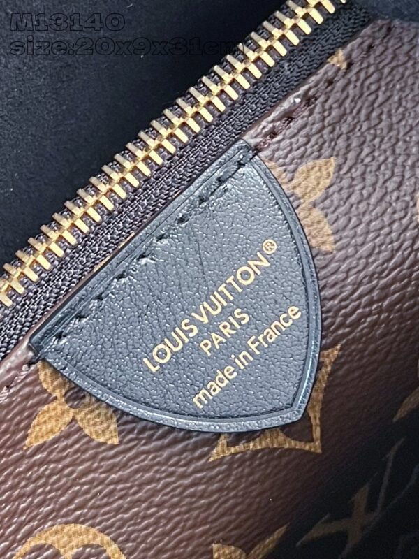 Louis Vuitton	Nova PM