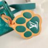 Louis Vuitton	Bosphore Wearable Wallet