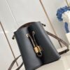 Louis Vuitton	Bloom PM