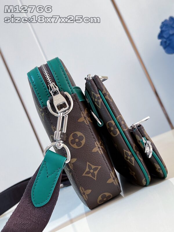 Louis Vuitton Trio Messenger