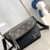 Louis Vuitton	Pulse Wearable Wallet