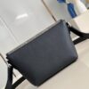 Louis Vuitton	Pulse Wearable Wallet