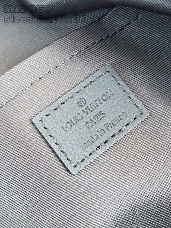 Louis Vuitton	Hobo Hamac Bag