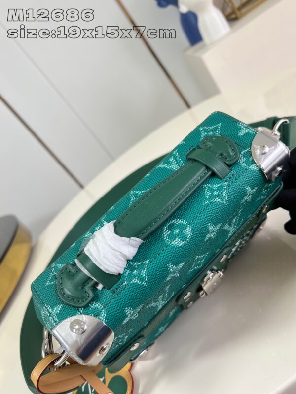 Louis Vuitton	Soul Trunk