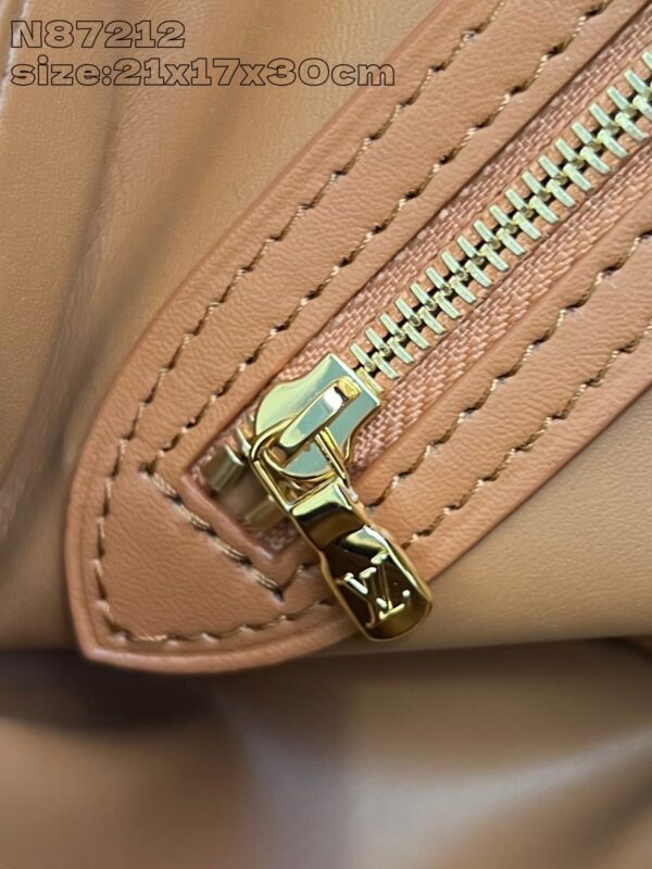Louis Vuitton	Speedy Soft 30 Boho