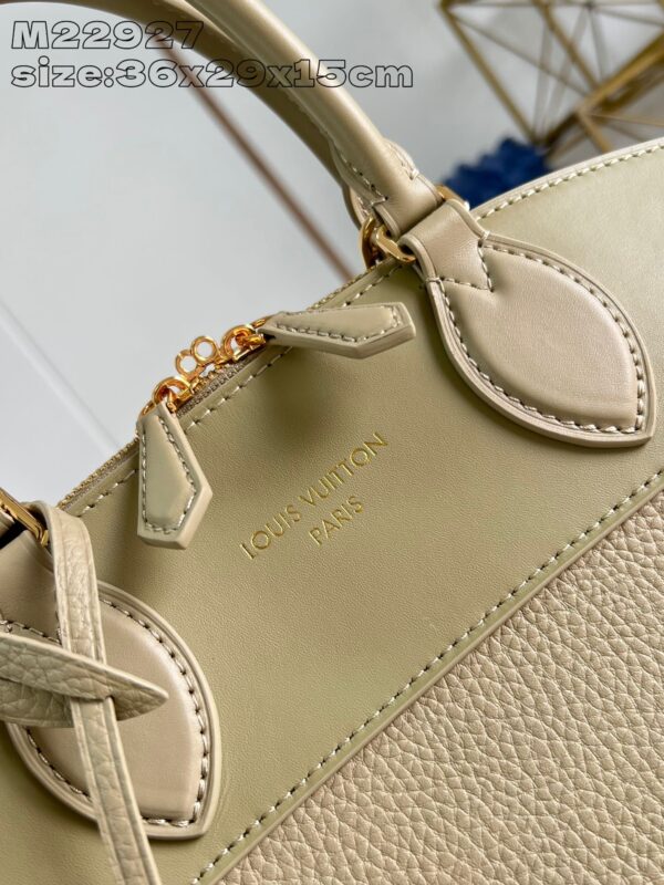 Louis Vuitton	Vendôme MM