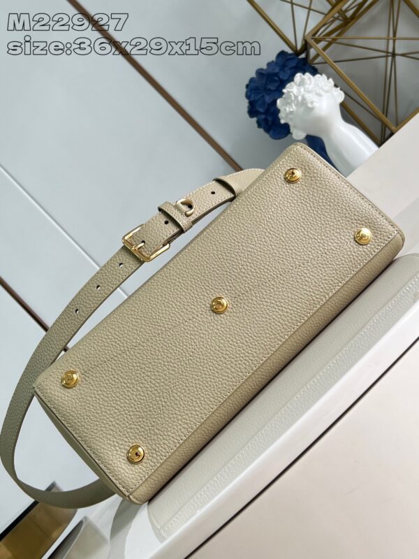 Louis Vuitton	Vendôme MM