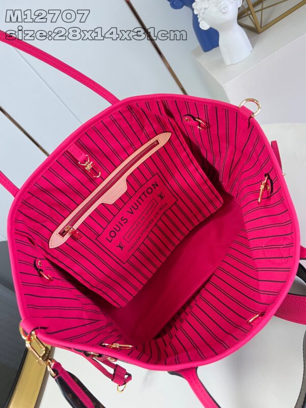 Louis Vuitton	Neverfull Bandoulière Inside Out MM