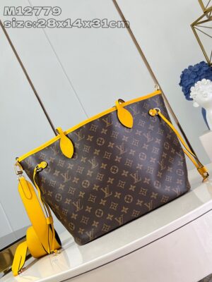 Louis Vuitton	Neverfull Bandoulière Inside Out MM