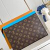 Louis Vuitton 	Pochette Voyage MM