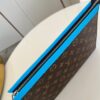 Louis Vuitton 	Pochette Voyage MM