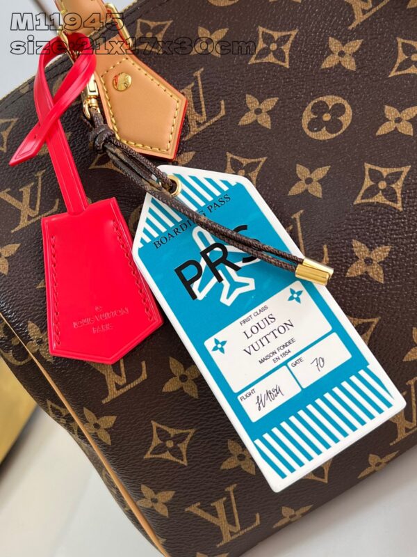 Louis Vuitton	Speedy Soft 30 Crafty