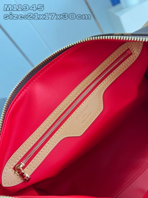 Louis Vuitton	Speedy Soft 30 Crafty