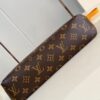 Louis Vuitton	Pochette Voyage Souple