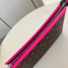 Louis Vuitton 	Pochette Voyage MM