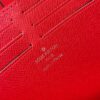 Louis Vuitton 	Pochette Voyage MM