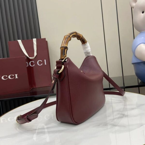 GUCCI DIANA SMALL SHOULDER BAG
