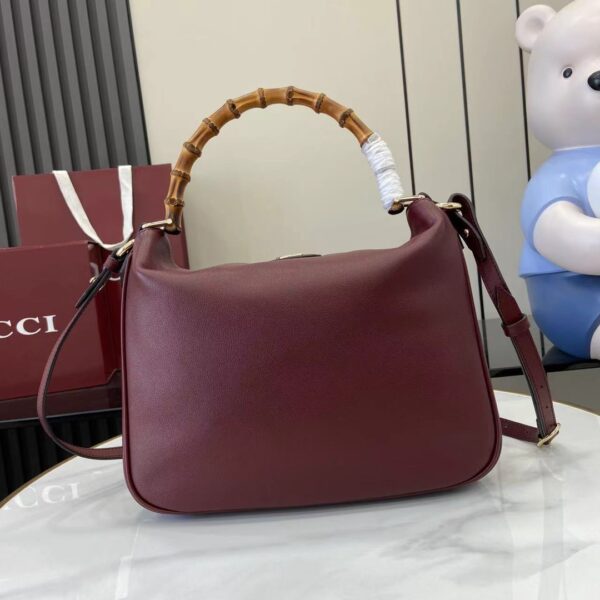 GUCCI DIANA SMALL SHOULDER BAG
