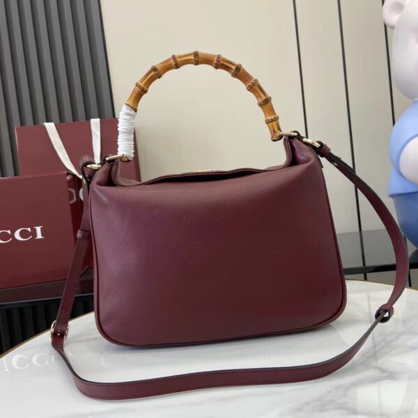 GUCCI DIANA SMALL SHOULDER BAG