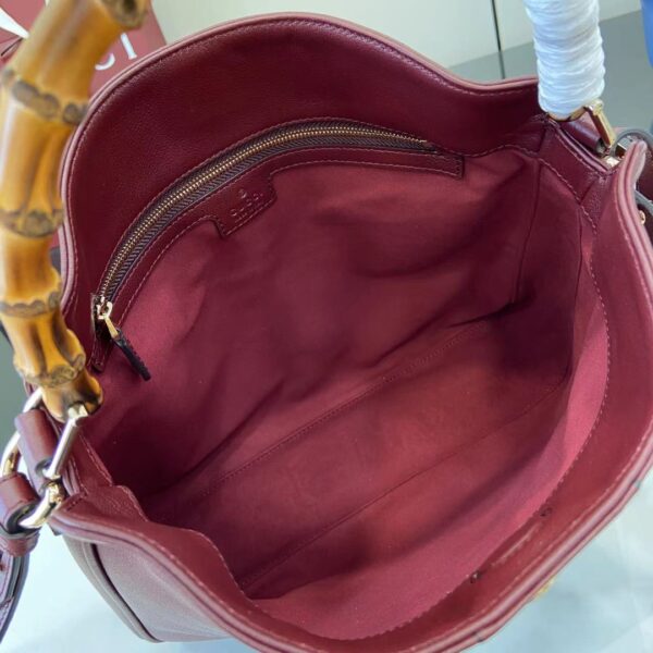 GUCCI DIANA SMALL SHOULDER BAG