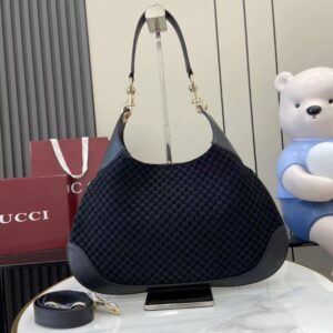 GUCCI B MEDIUM SHOULDER BAG