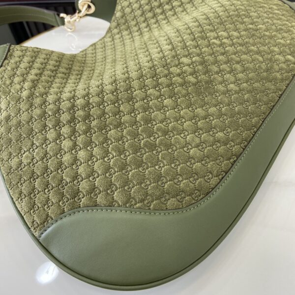 GUCCI B MEDIUM SHOULDER BAG