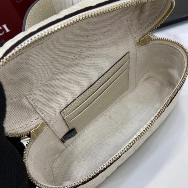 GUCCI EMBLEM SMALL BAG