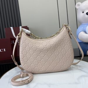 GUCCI EMBLEM LARGE SHOULDER BAG