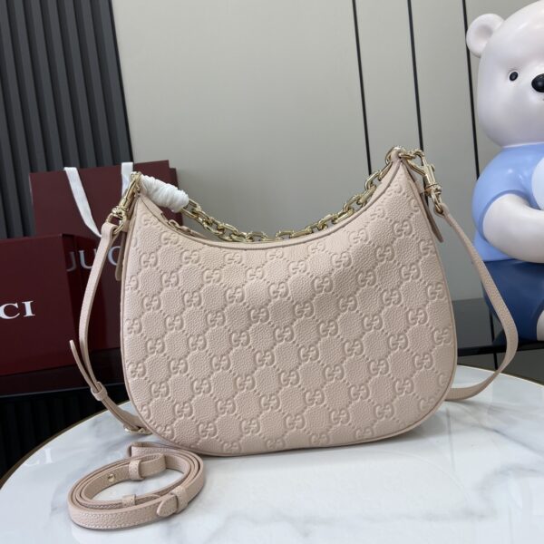 GUCCI EMBLEM LARGE SHOULDER BAG