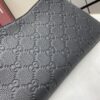 GUCCI EMBLEM MEDIUM SHOULDER BAG