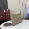 GUCCI EMBLEM MEDIUM SHOULDER BAG