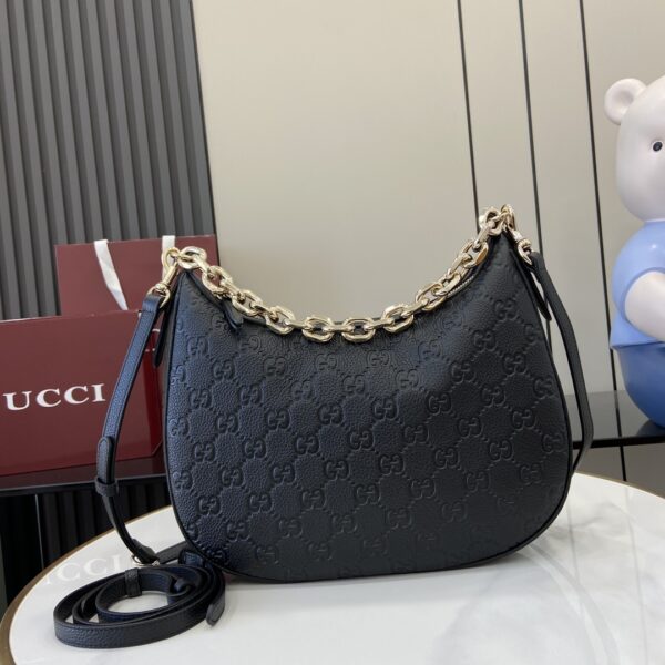 GUCCI EMBLEM LARGE SHOULDER BAG