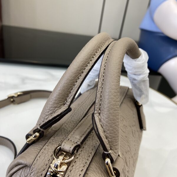 GUCCI EMBLEM MINI BOSTON BAG