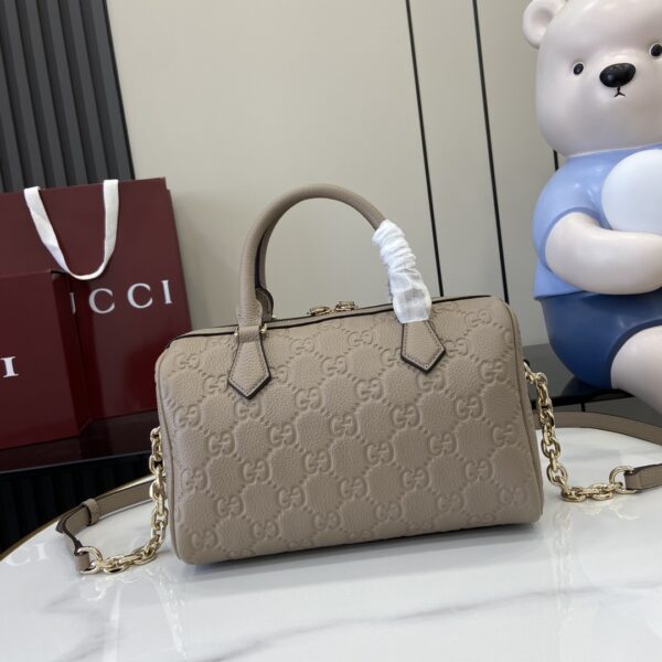 GUCCI EMBLEM MEDIUM BOSTON