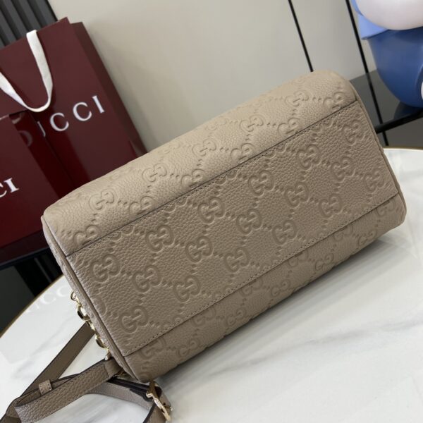 GUCCI EMBLEM MEDIUM BOSTON