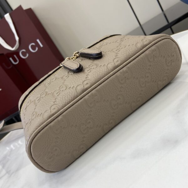GUCCI EMBLEM SMALL BAG
