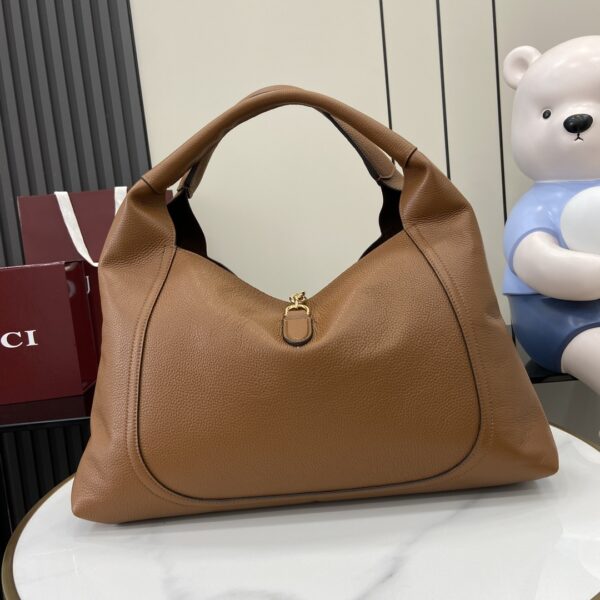 GUCCI SOFTBIT MAXI SHOULDER BAG