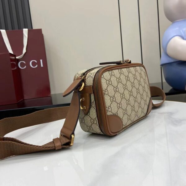 GUCCI EMBLEM MINI CROSSBODY BAG