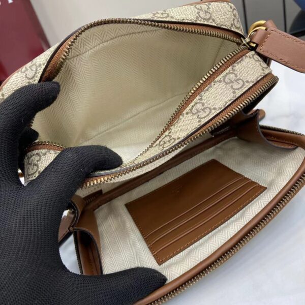 GUCCI EMBLEM MINI CROSSBODY BAG